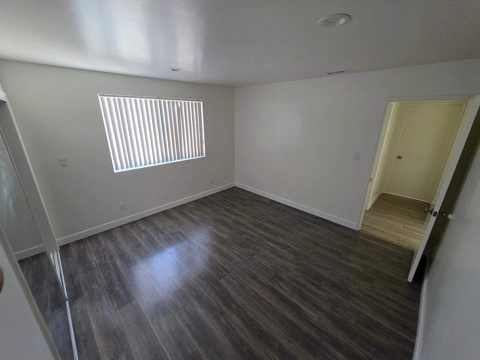 4 bed, 1448 sqft, $4,000 — Photo 3