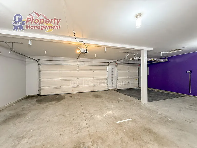 16042 N Saint Helens Dr — Photo 29