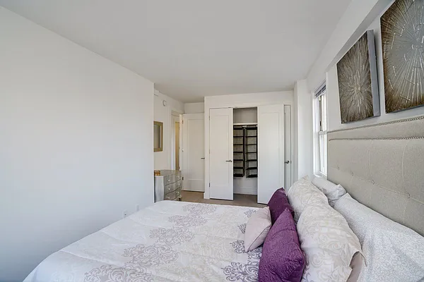 Rented by Bohemia Realty Group | media 8