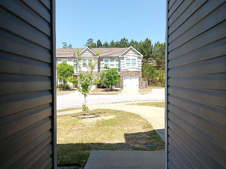 724 Buddy Ct — Photo 4