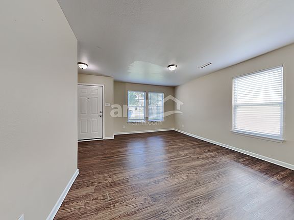 3rd image of 4520 Stone Mountain Dr