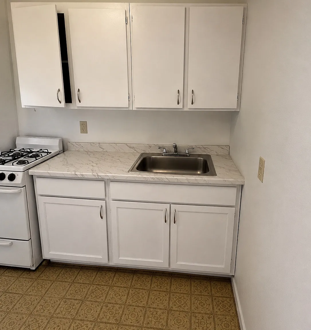 1 bed, 500 sqft, $1,195 — Photo 4