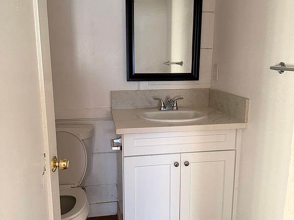 2nd image of 1327 Jasper Ave