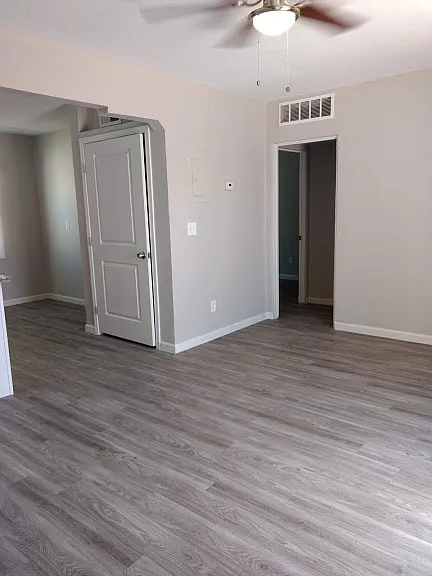 530 E Pierson St — Photo 13
