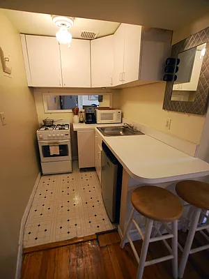 Sold by Sotheby's International Realty | media 9