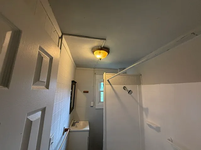 1703 Lorman St — Photo 19