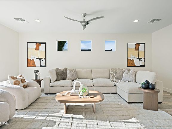 3rd image of 3104 N 37TH Street