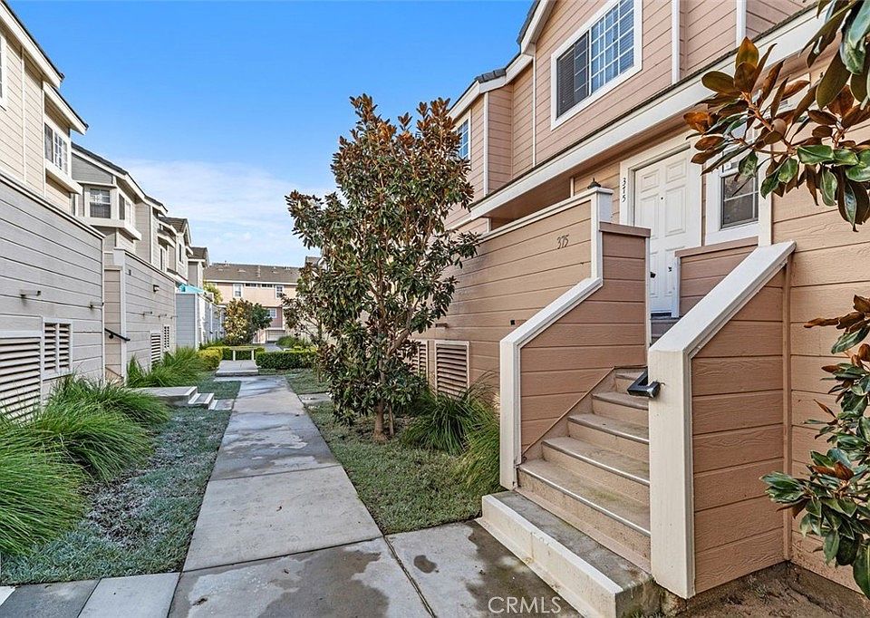 1st image of 2800 Plaza Del Amo Unit 375