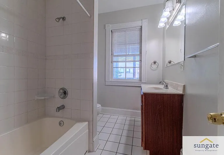 1729 Park Ave #4 — Photo 8