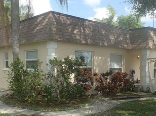 9876 83rd St N, Seminole, FL 33777