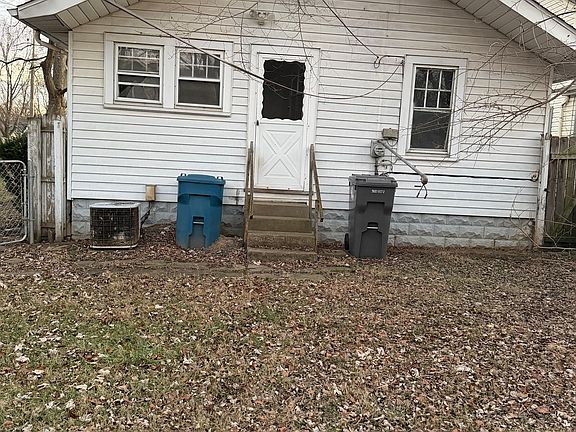 3rd image of 4406 Rockville Rd