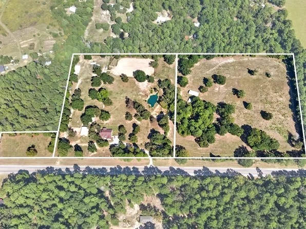 15367 S State Highway 19, Elkhart, TX 75839