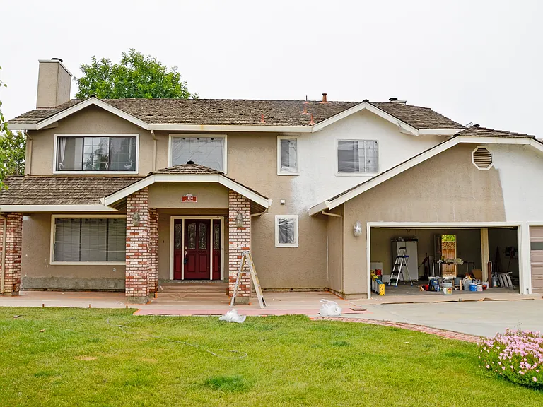 1800 Nora Dr — Photo 1