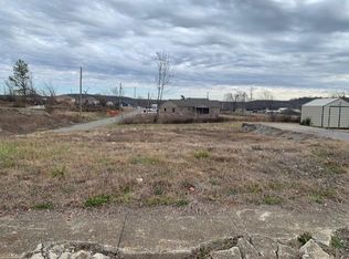 412 E Hall St, Dawson Springs, KY 42408