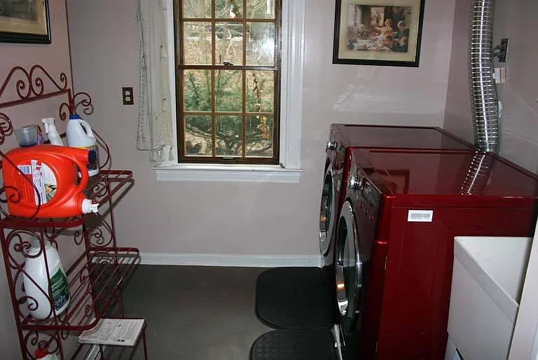 Washer and dryer access included