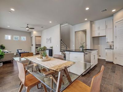 2807 Del Curto Rd UNIT B, Austin, TX, 78704