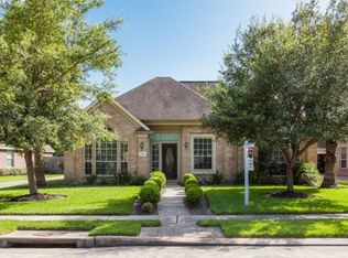 2502 Creeks Edge Dr, Pearland, TX 77581