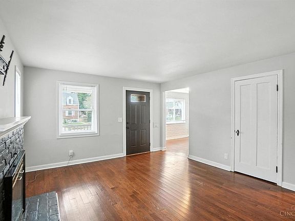 5th image of 4123 Saint Johns Ter