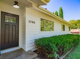 2706 Warner St, Madison, WI 53713