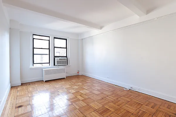 215 West 83rd Street #6G in Upper West Side, Manhattan