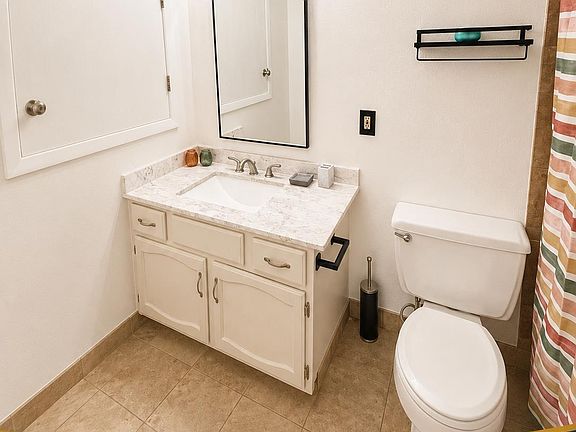5th image of 135 Shady Ln
