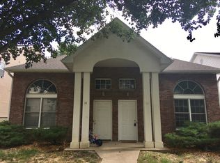 14 N Cedar Lake Dr E, Columbia, MO 65203