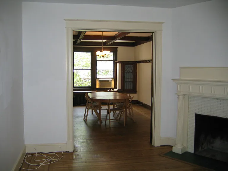 1660 Hobart St NW #A — Photo 7