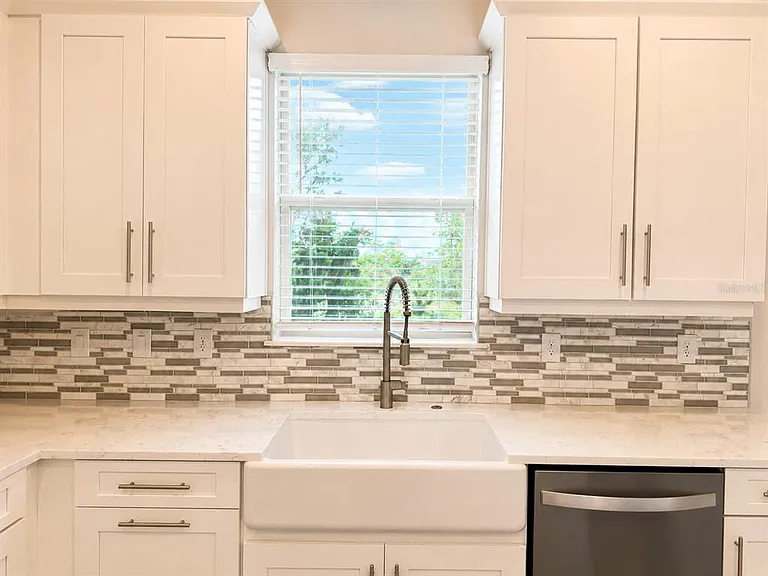 18035 Cider Mill Ln — Photo 17