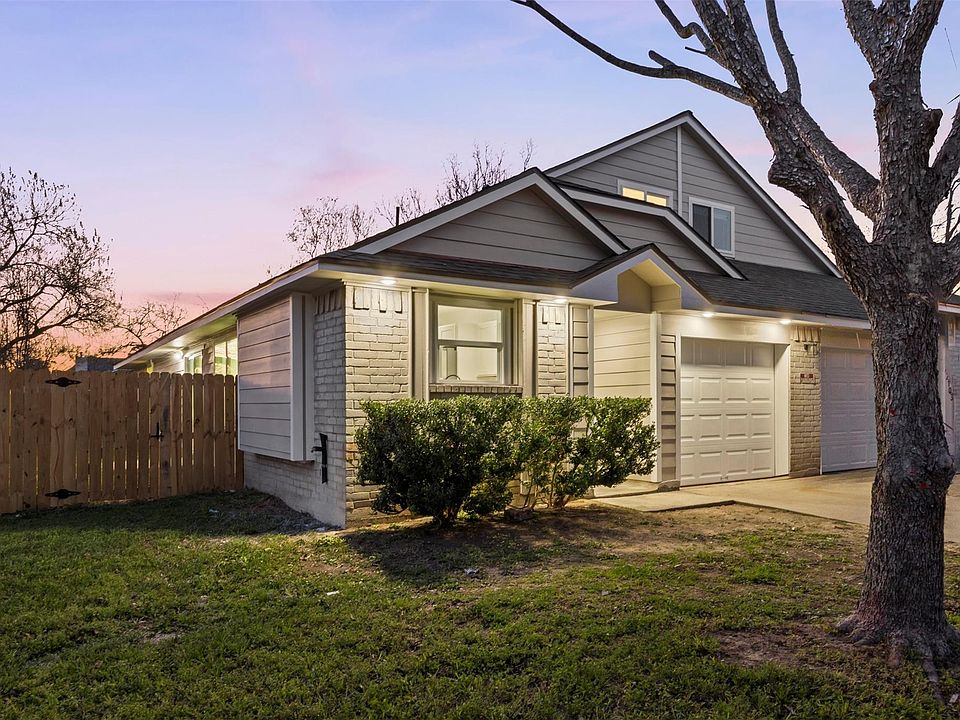 1st image of 22101 Diane Dr