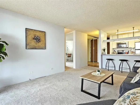 98-500 Koauka Loop APT 23P, Aiea, HI 96701