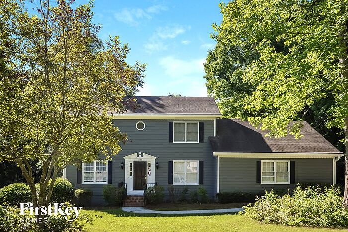 1st image of 1179 Leslie Pl