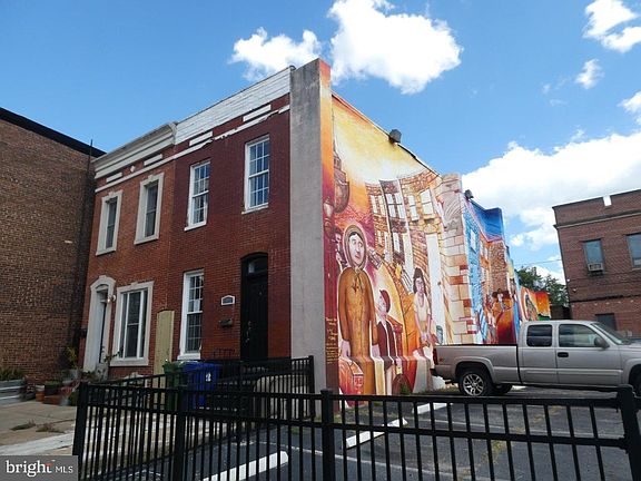 2nd image of 319 S Highland Ave