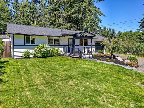 6726 NE Whidbey Drive, Hansville, WA 98340