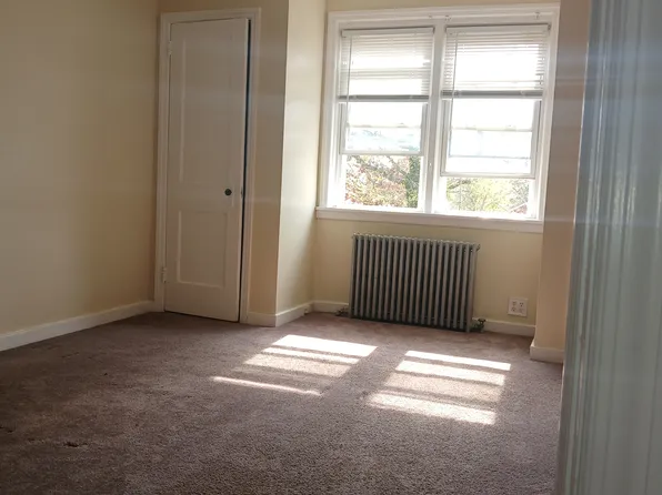 609 Broadway Floor 2, Westville, NJ 08093