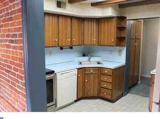 200 E Broad St, Quakertown, PA 18951