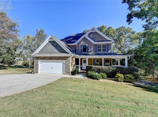 1755 Lark Trl, Jefferson, GA 30549