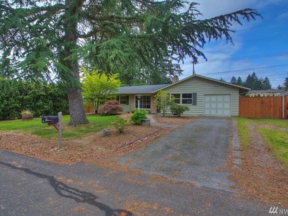 5th image of 4036 Kootnai St W