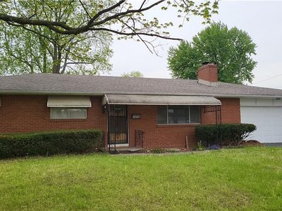 1416 N 64th Dr, Kansas City, KS, 66102