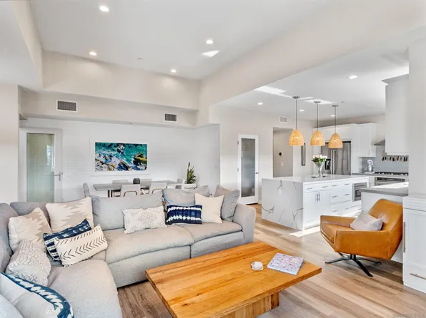3143 Garrison St, San Diego, CA 92106
