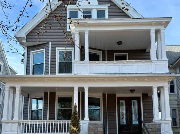 134 Hubinger St, New Haven, CT