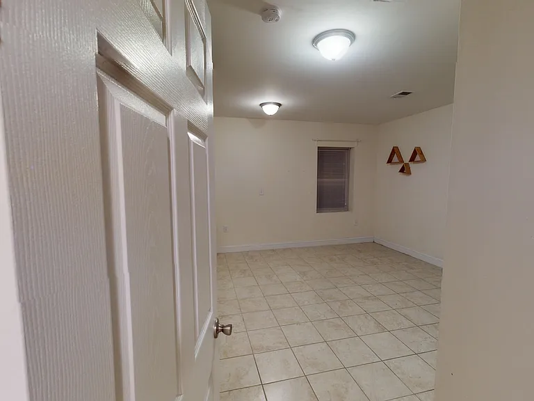57 Grace St #1 — Photo 14