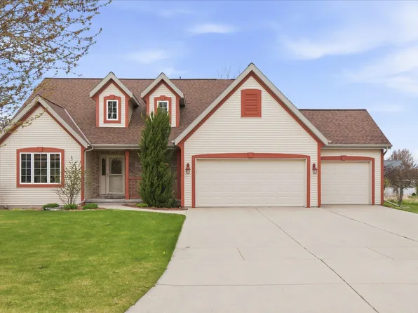 1730 Cinnabar Way, Green Bay, WI 54311