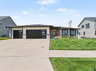 2500 W 95th St, Sioux Falls, SD 57108