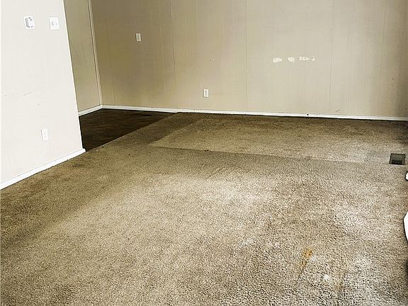 4th image of 2217 Belvoir Blvd