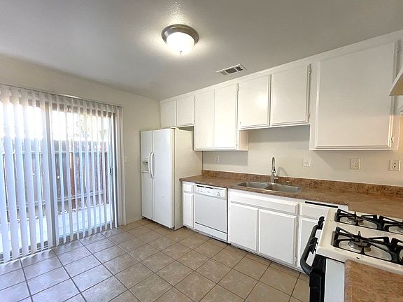 5th image of 18969 Allegheny Rd APT D