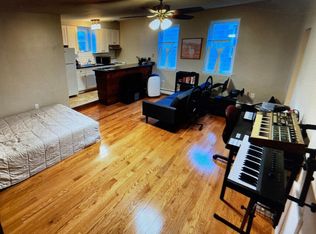 320 South Ave APT 12, Pittsburgh, PA 15221