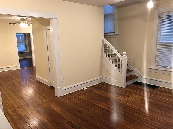 4th image of 622 Neil Ave