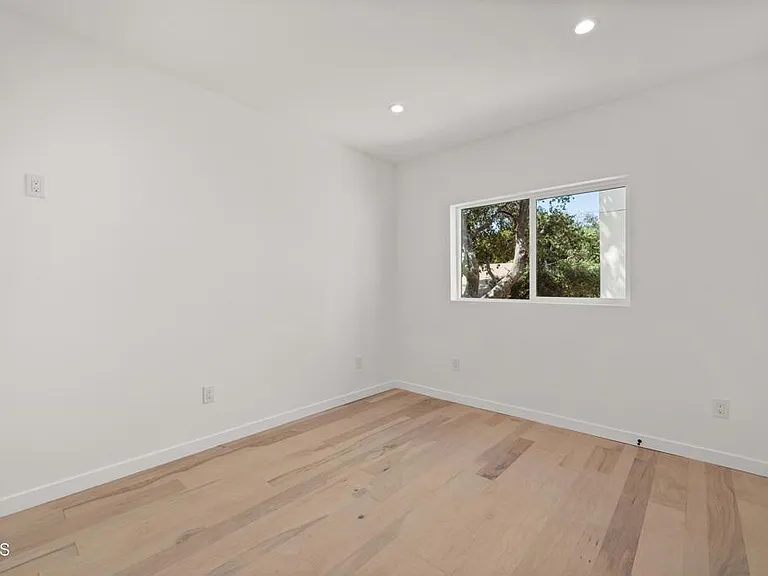3564 N Eagle Rock Blvd #1 — Photo 16