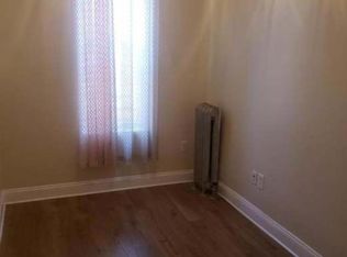 926 E 223rd St FLOOR 2, Bronx, NY 10466