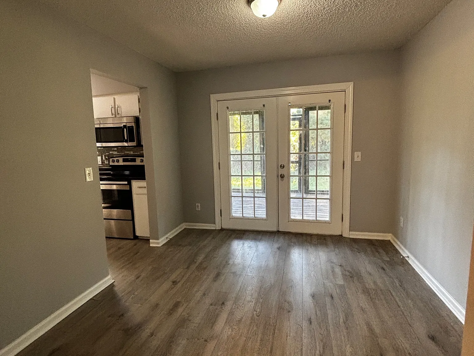 939 Highland Drive - 1 — Photo 3